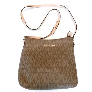 Michael Kors Crossbody Messenger Bag/Purse